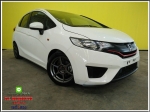 ปี 2014จด15 HONDA JAZZ 15s  สีขาว ดาวน์ 510 เปอร์เซ็น