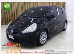 HONDA JAZZ 15 IDSI 2005 ใช้เงิน 10000 บาทออกรถ