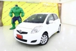 1B52-78TOYOTA YARIS 15 E