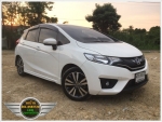 ปี2014 hd jazz 15 sv สีขาว at เบนซิน  ดาวน์ 510 เปอร์เซ็น
