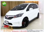 HONDA FREED 15 EL 2014 ใช้เงินออกรถ 10000 บาท