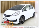 HONDA JAZZ 15 SV 2012 ใช้เงินเพียง 10000 บ