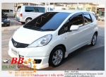 HONDA JAZZ 15 V 2011 ใช้เงินเพียง 10000 บ