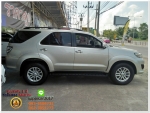 FORTUNER CHAMP 30V 4WD NAVI AT ปี 2012 ดาวน์ 510 เปอร์เซ็น