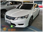 HONDA ACCORD 20 HYBRID AT ปี 2015 ดาวน์ 510 เปอร์เซ็น