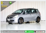 HONDA JAZZ 15 VTEC 2005 ใช้เงินออกรถ 1 หมื่นบาท