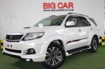 Toyota Fortuner 3.0 V TRD 4WD