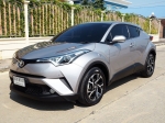 TOYOTA C-HR 1.8 MID MNCปี 2019 เกียร์AUTO สภาพป้ายแดง