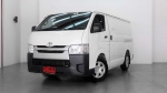 ขายรถตู้ TOYOTA HIACE สีขาวปี2015 ลดราคาพิเศษ ตอนนี้เท่านั้น