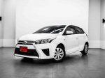 ขายรถ TOYOTA YARIS สีขาว เกียร์AT ปี2015 รถสวยคุณภาพดีเยี่ยม ราคาพิเศษสุดคุ้ม ห้ามพลาด