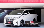 TOYOTA ALPHARD 2.5 HYBRID EFOUR สีขาวเกียร์AT ปี2016