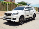 TOYOTA FORTUNER 3.0 V 4WD TRD Sportivo Midnight Shine ปลายปี 2014 จดปี 2015